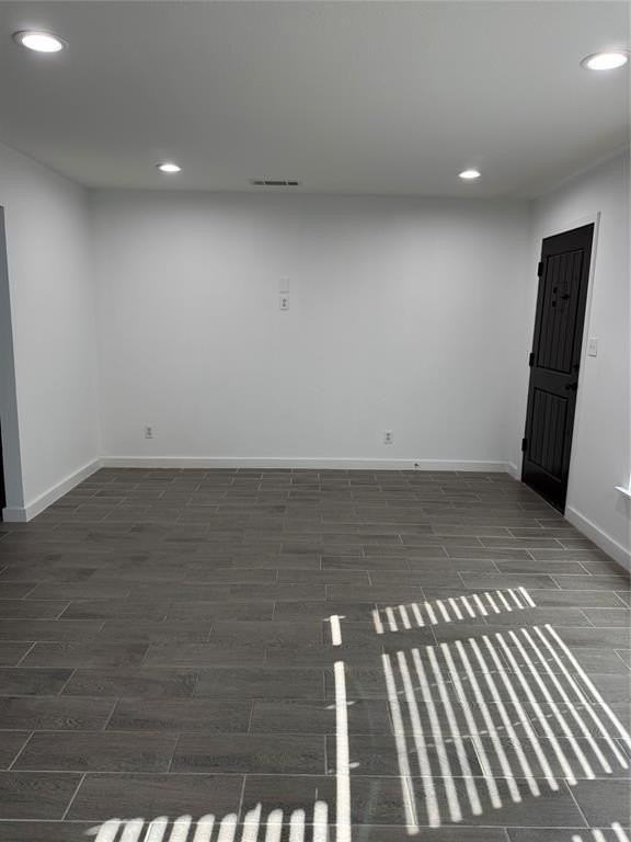 2609 W Walker St - Photo 3 of 17