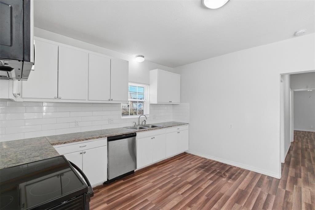 507 S Scullin Ave - Photo 4 of 25