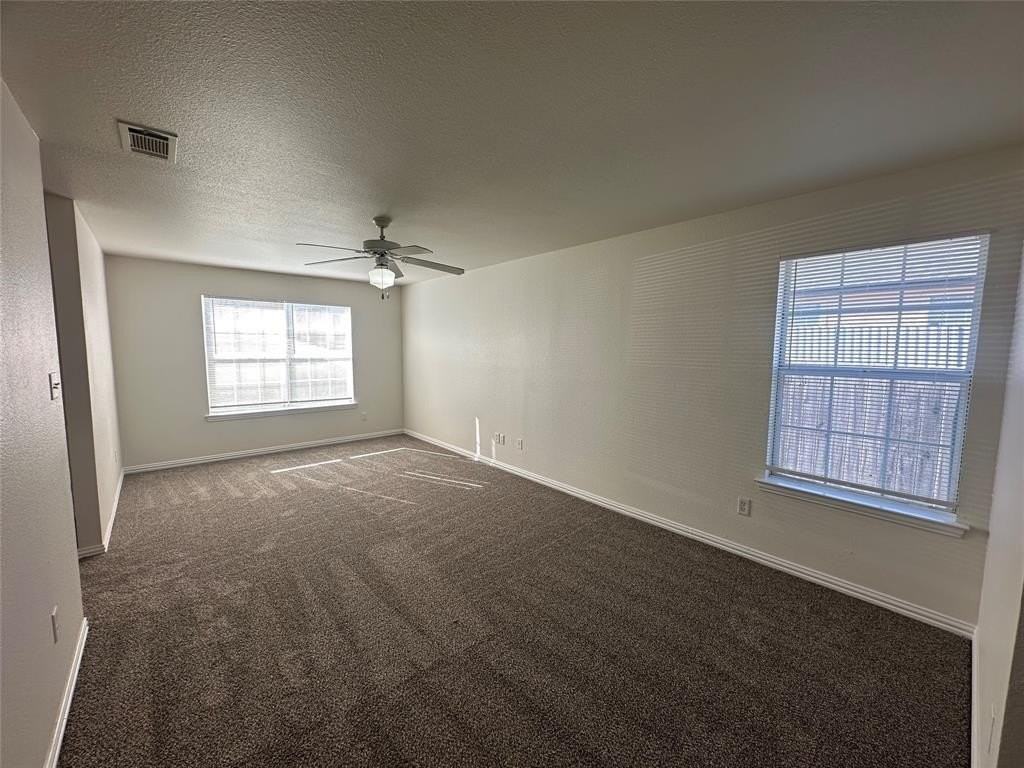 8355 Lake Anna Dr - Photo 6 of 29