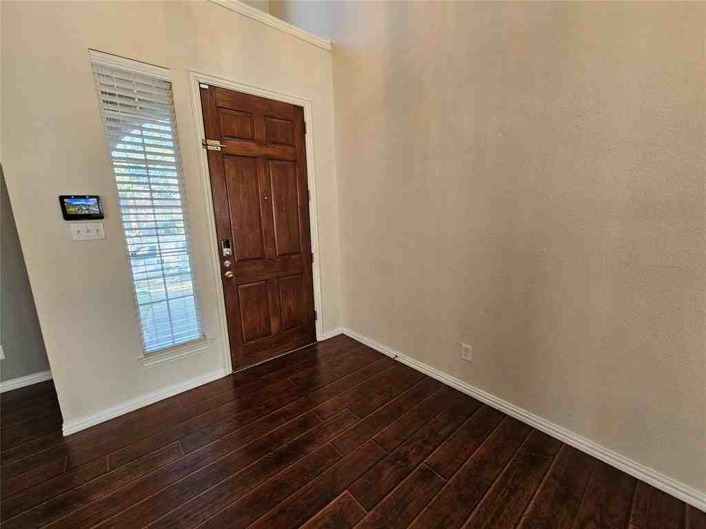 6805 Westover Dr - Photo 2 of 39