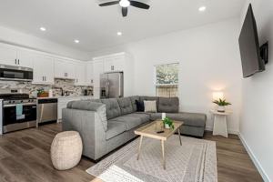 featured image of 1313 Hunt St