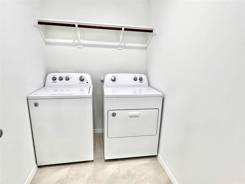 326 Ashbrook Way - Photo 7 of 16