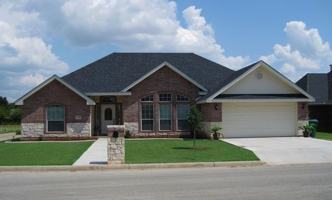 featured image of 3209 White Oaks Dr