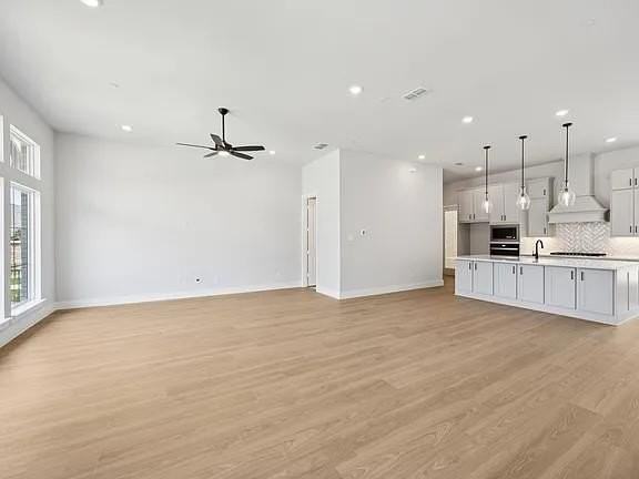 4436 Burge Ave - Photo 4 of 28