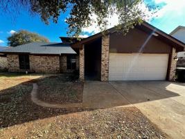 featured image of 4649 Oak Knoll St