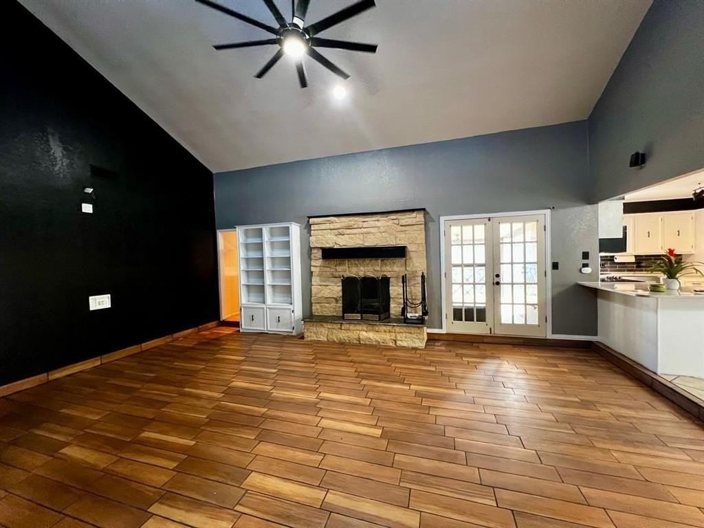 4649 Oak Knoll St - Photo 3 of 25