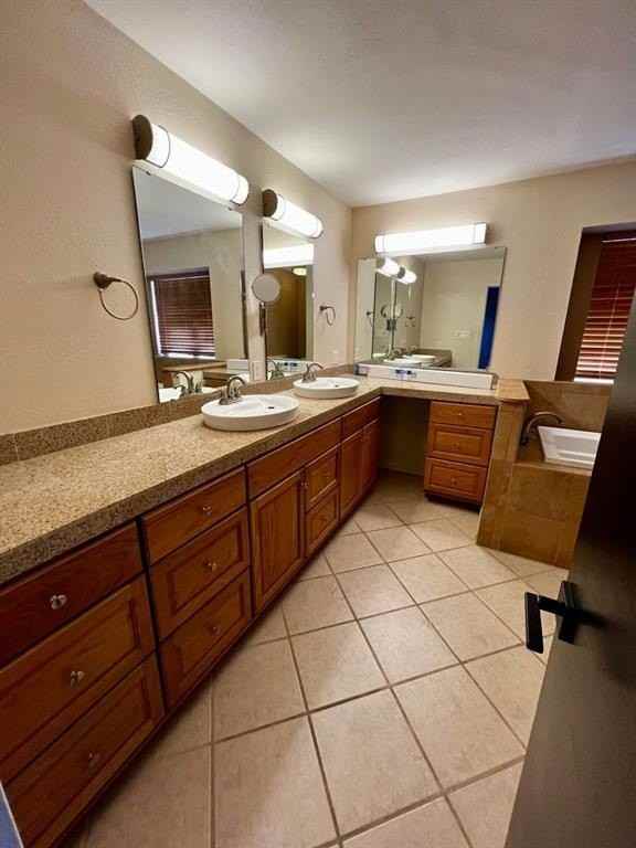 4649 Oak Knoll St - Photo 4 of 25