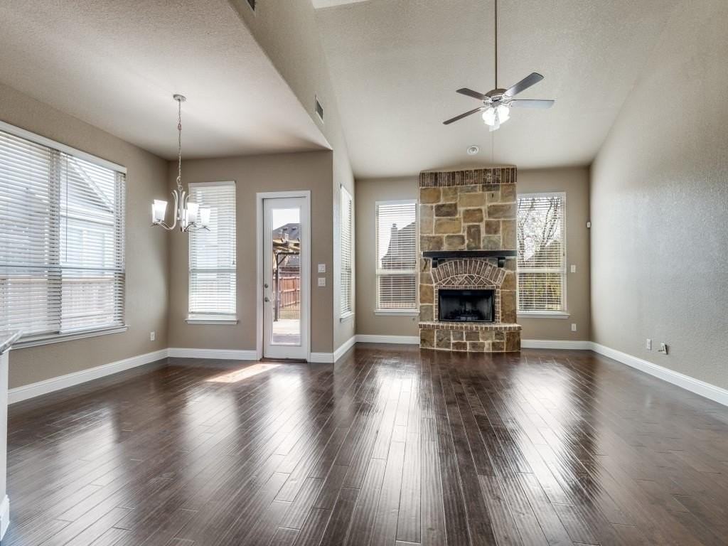 4514 Periwinkle Dr - Photo 7 of 28