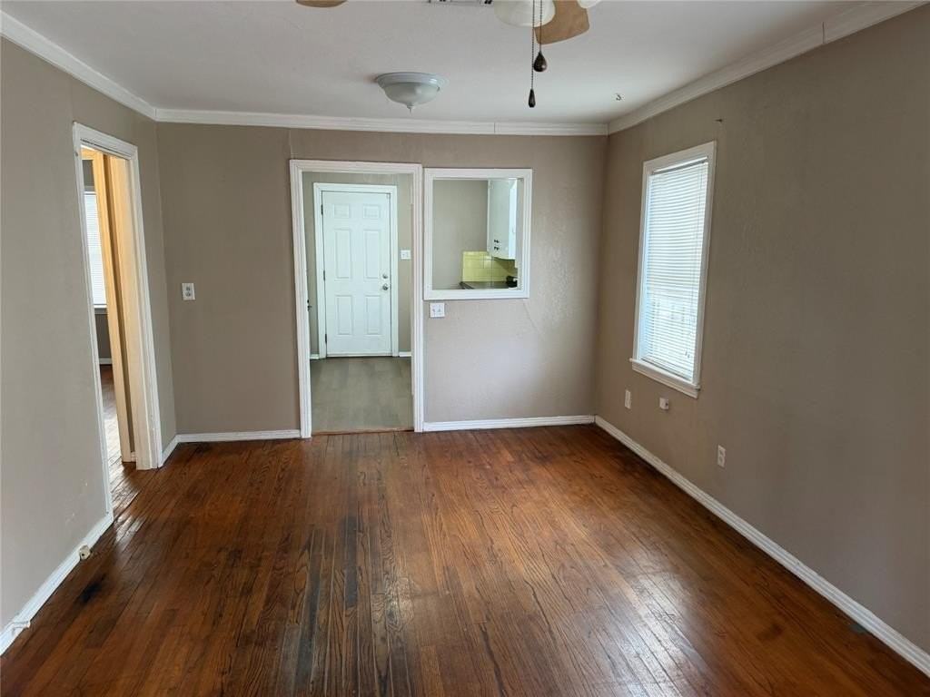 267 E Lister St - Photo 2 of 8