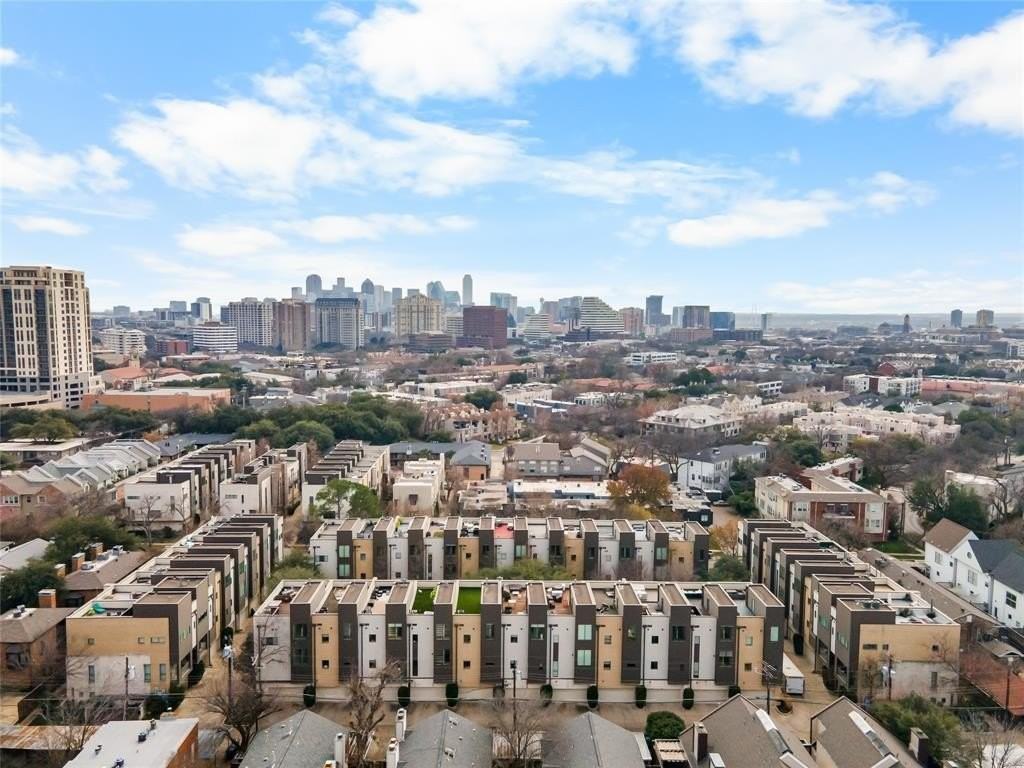 4111 Newton Ave #5 - Photo 5 of 32