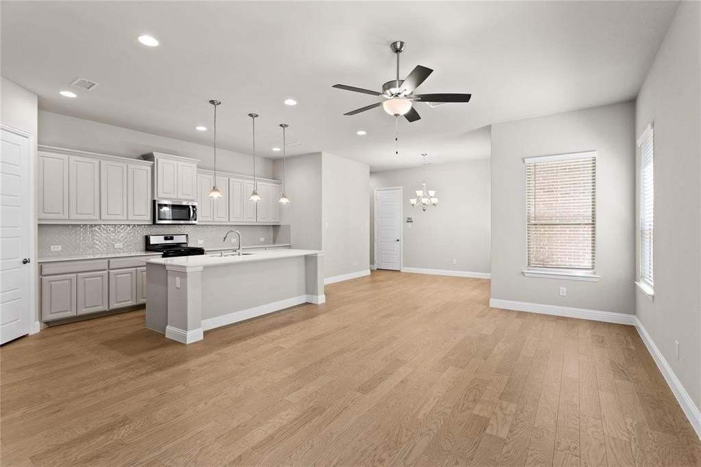 175 Mccartt Dr - Photo 3 of 22