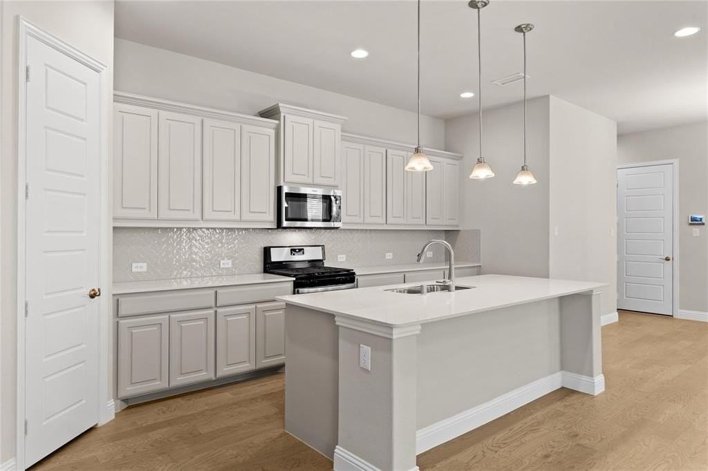 175 Mccartt Dr - Photo 5 of 22