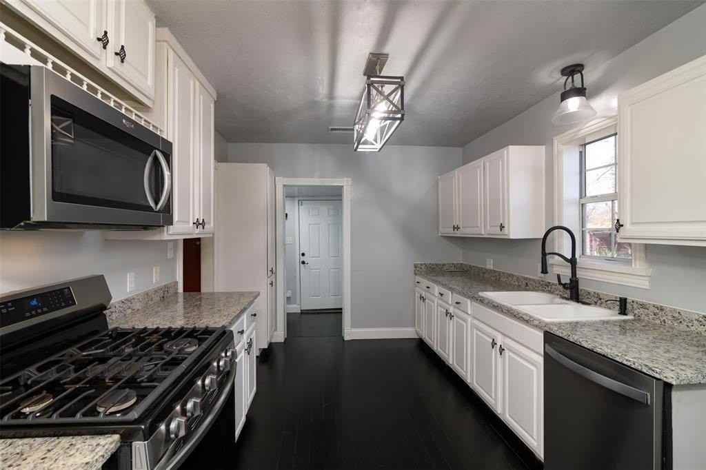 1831 E Melissa Rd - Photo 7 of 21