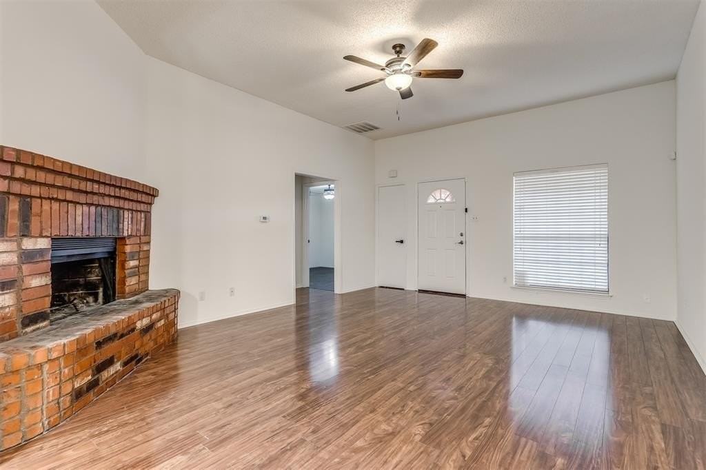 7829 Cardinal Ct - Photo 6 of 23