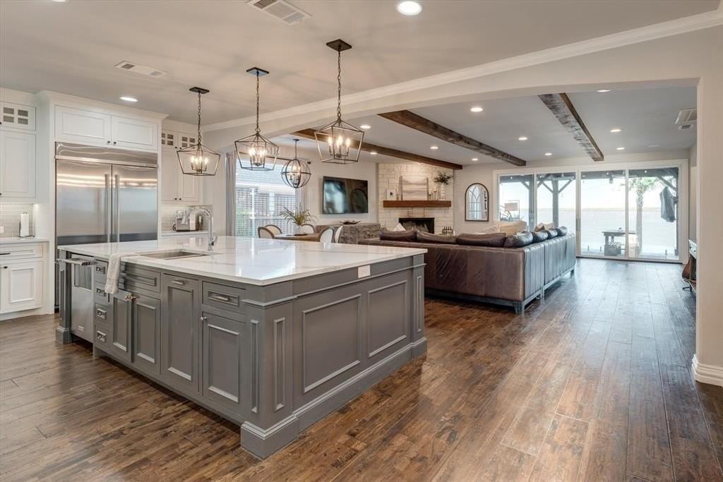 3208 Blue Haven Way - Photo 5 of 39