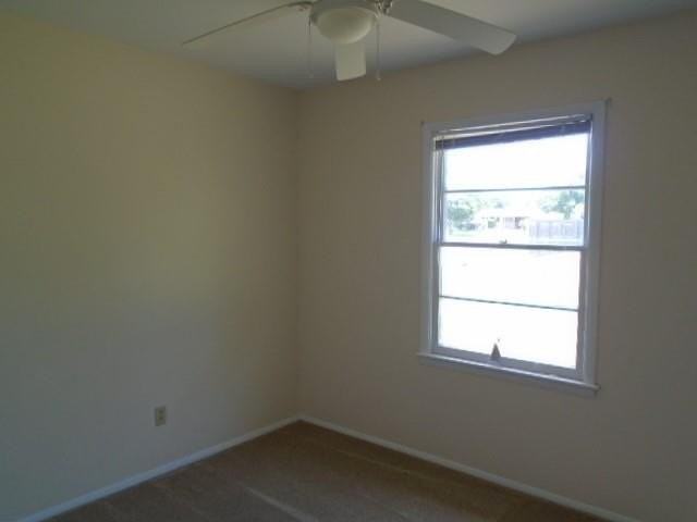 2801 S 27th St - Photo 7 of 14