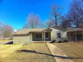 featured image of 405 24th St Se