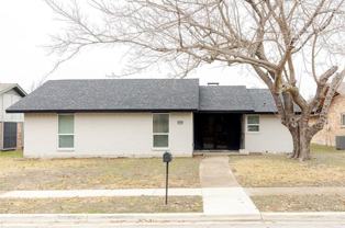 2025 Glencrest Ln - Photo 1 of 1