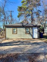 1501 1/2 Clover St - Photo 1 of 1