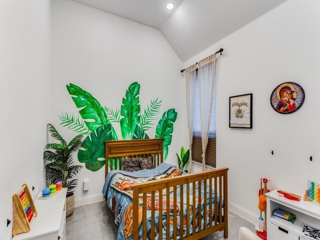 6001 Firefox Ln - Photo 6 of 14