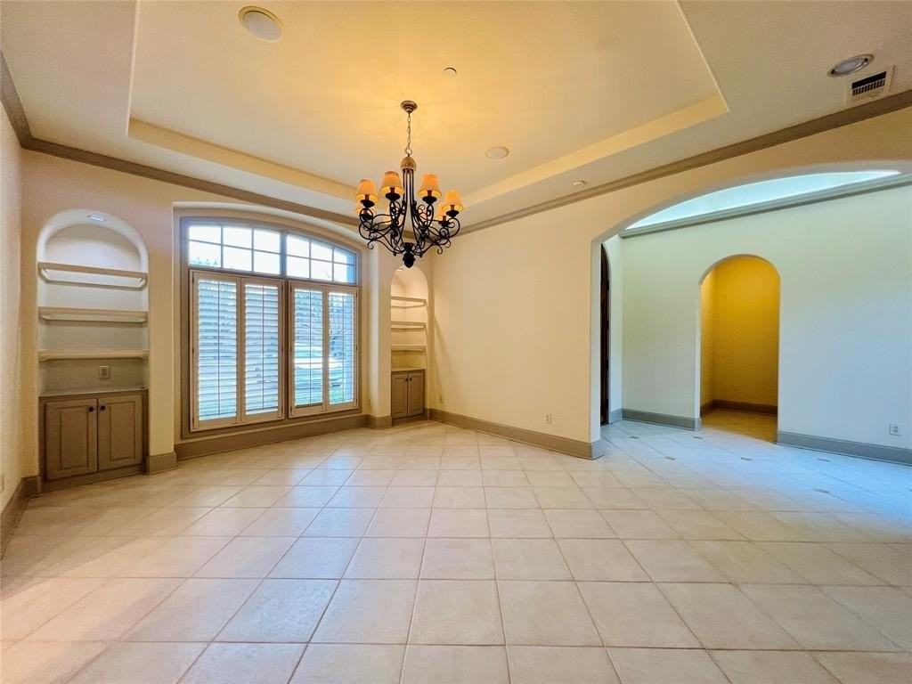 14749 Celestial Pl - Photo 4 of 39