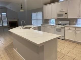 4000 Double Oak Dr - Photo 3 of 13