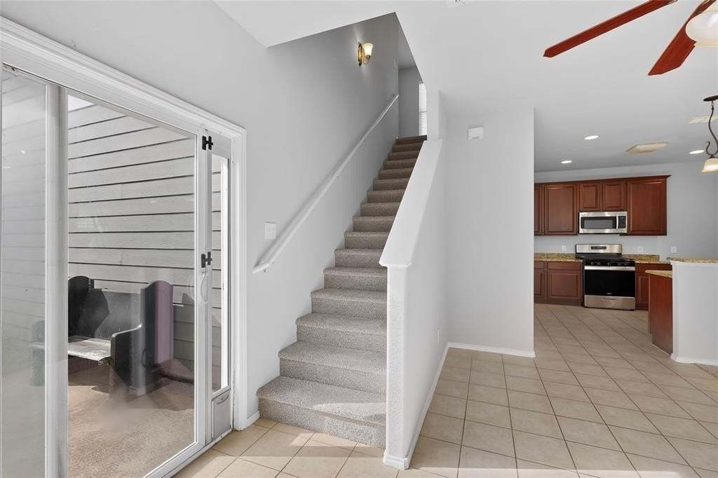 9008 Cape Cod Blvd - Photo 6 of 38