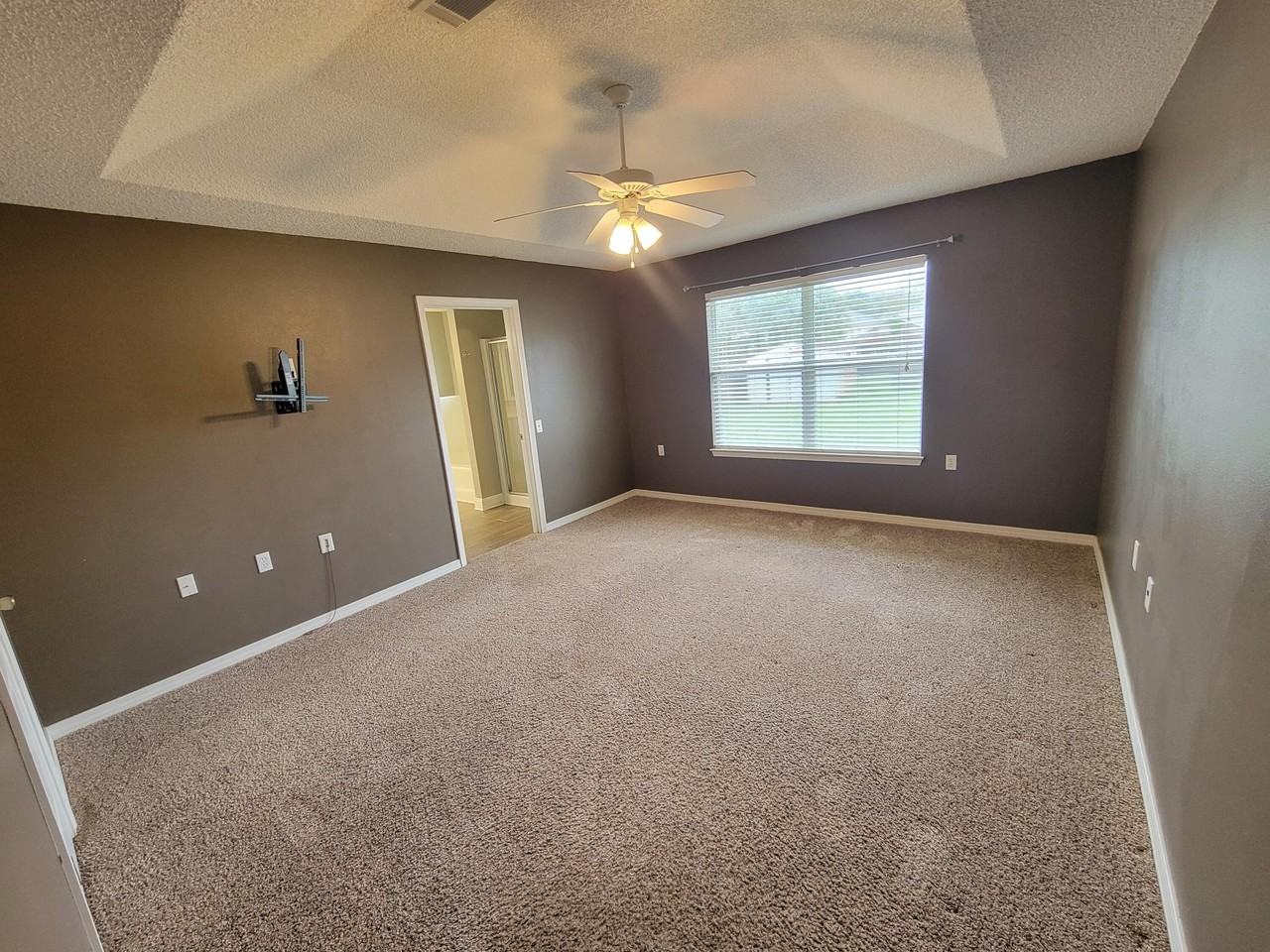 6476 Sailport Cv - Photo 6 of 18