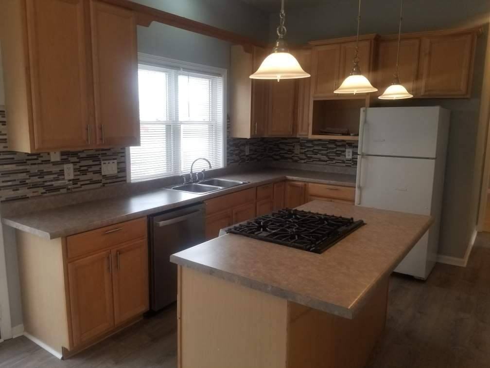 356 Hennepin St - Photo 2 of 5