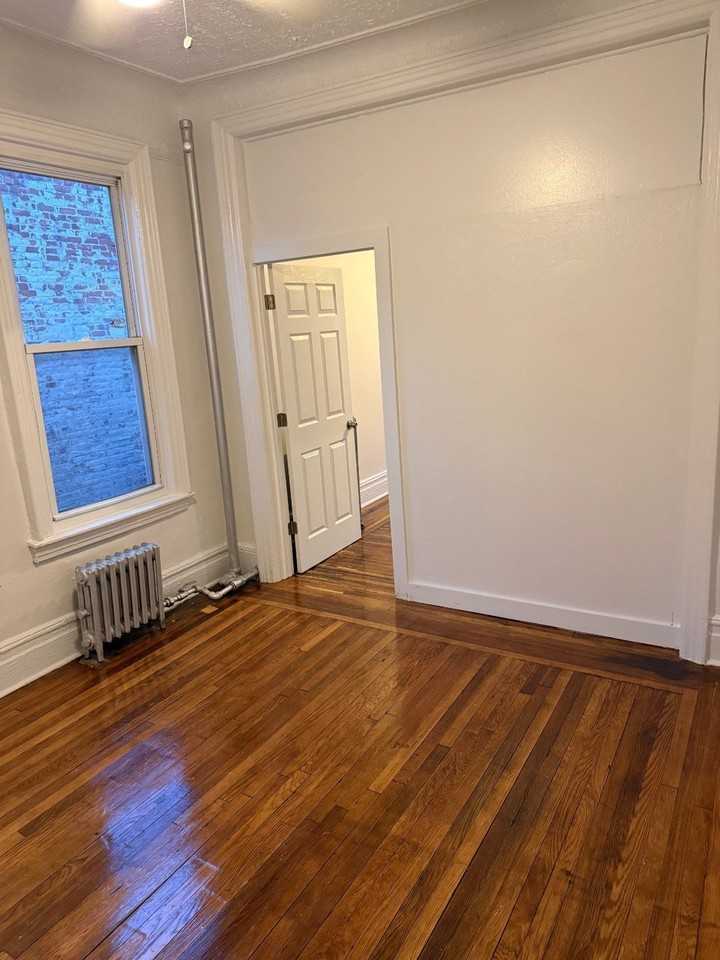 Longfellow Ave #3 - Photo 4 of 10