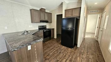 featured image of 2233 E Maywood St