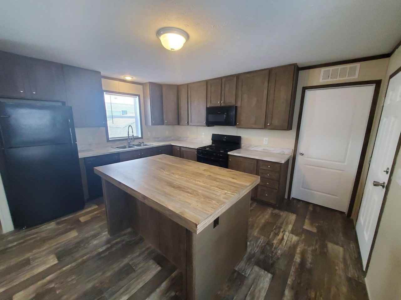 2 Starling Hill Dr #227 - Photo 3 of 16