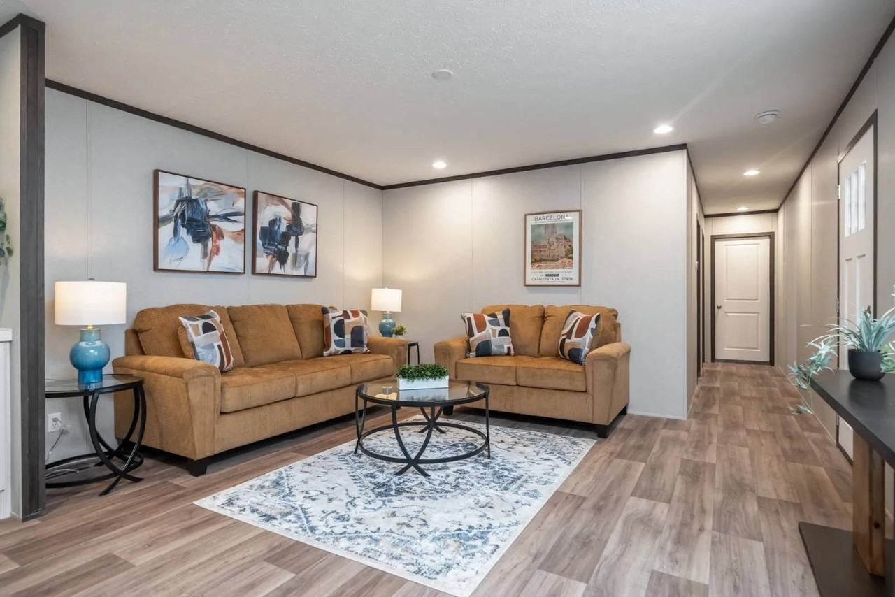 1022 Monarch Dr - Photo 6 of 12