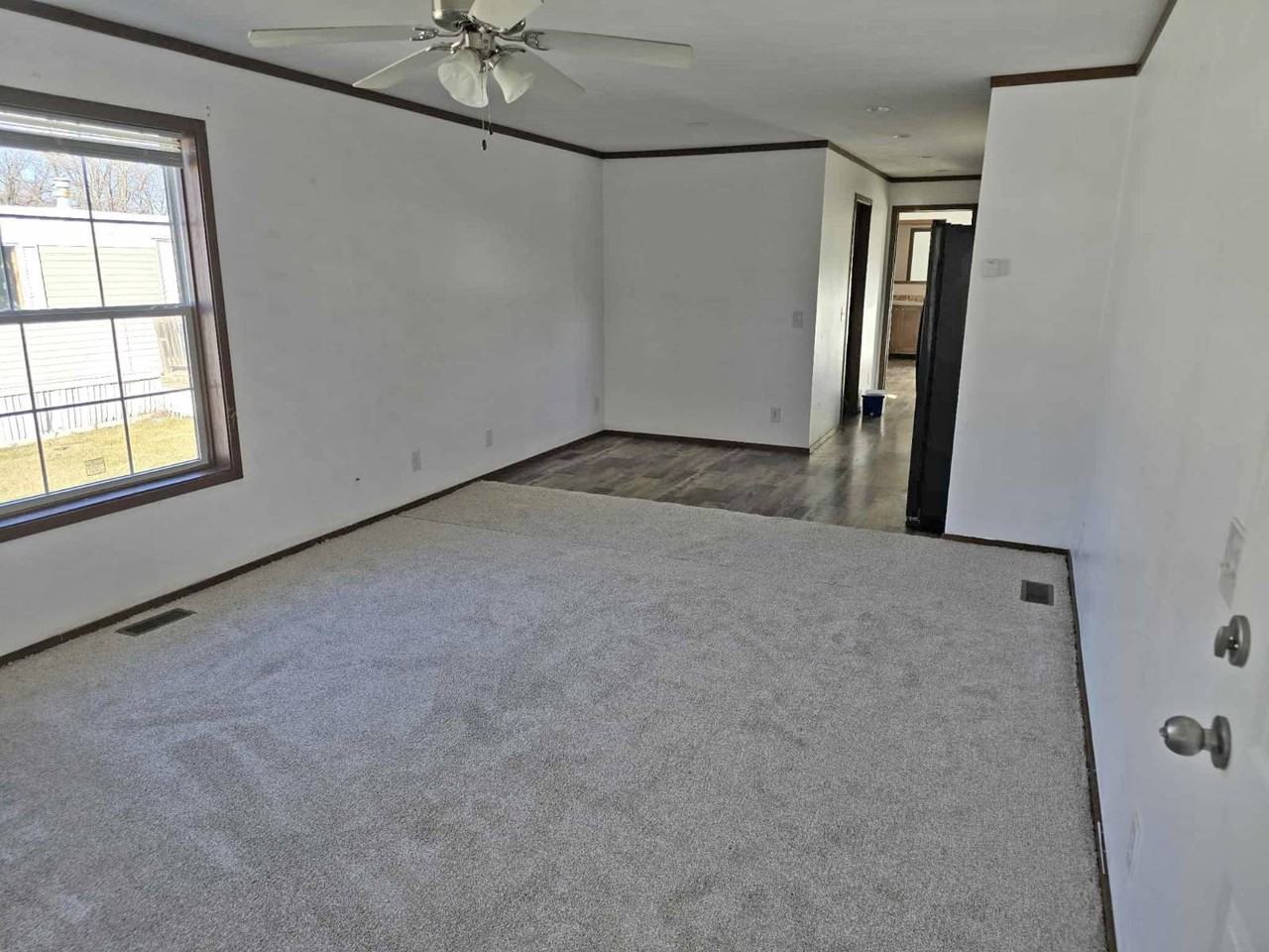 45 Lincoln Ave #45LL - Photo 3 of 12