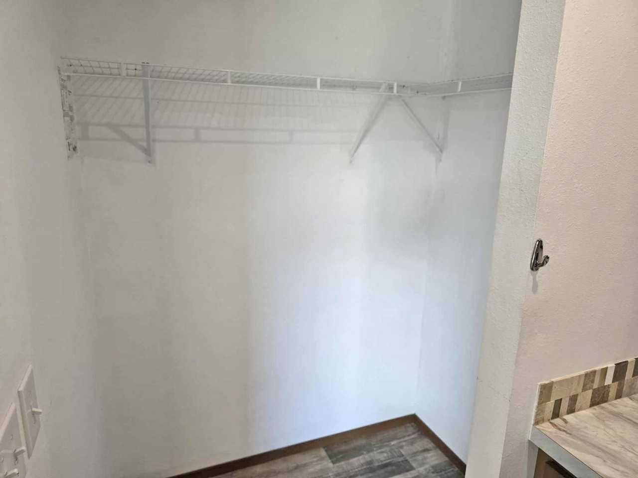 45 Lincoln Ave #45LL - Photo 6 of 12