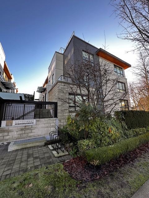 3164 Prince Edward Street - Photo 2 of 20