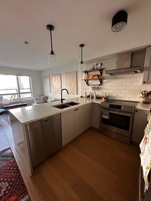 3164 Prince Edward Street - Photo 5 of 20