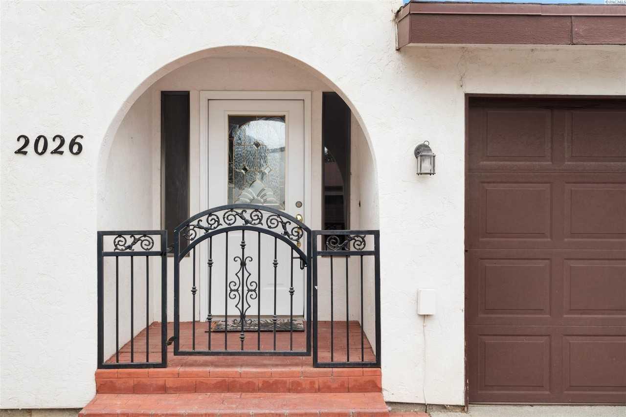 2026 Venturi Ct - Photo 2 of 18