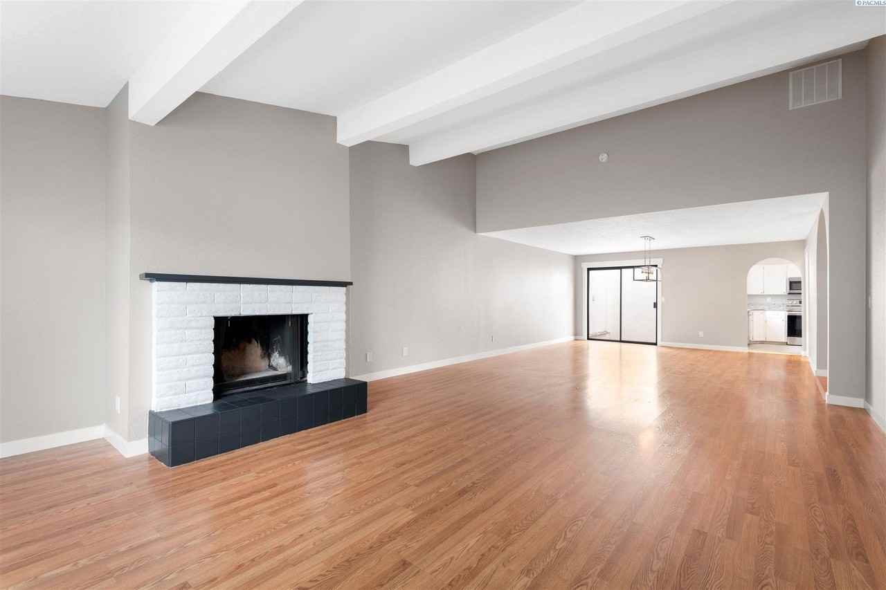 2026 Venturi Ct - Photo 3 of 18