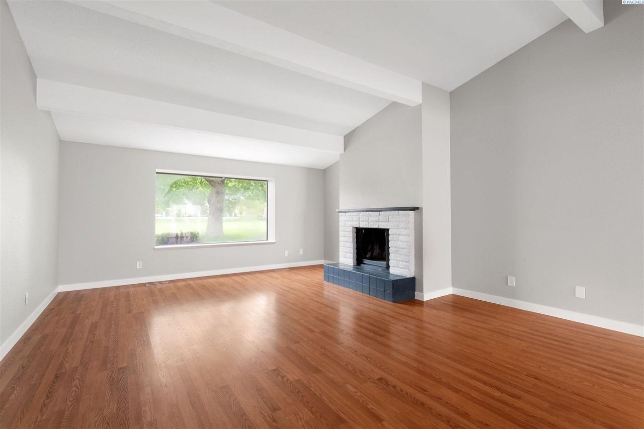 2026 Venturi Ct - Photo 4 of 18