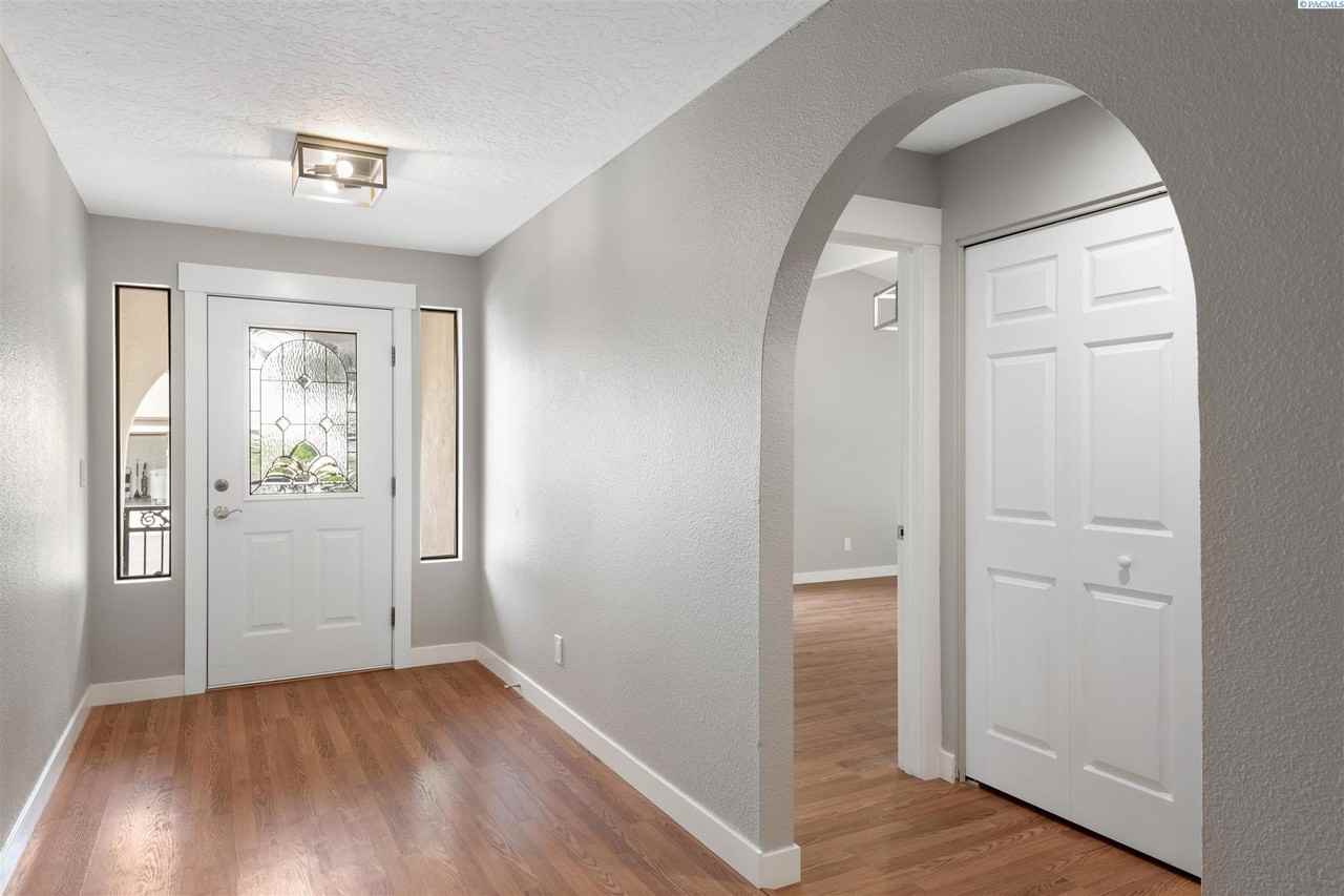 2026 Venturi Ct - Photo 7 of 18