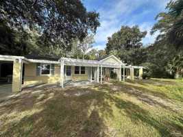 featured image of 303 Colbert Ave