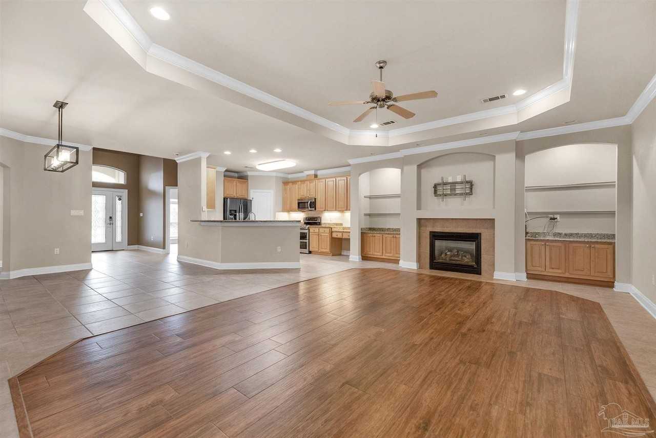 2523 Pine Forest Rd - Photo 3 of 38