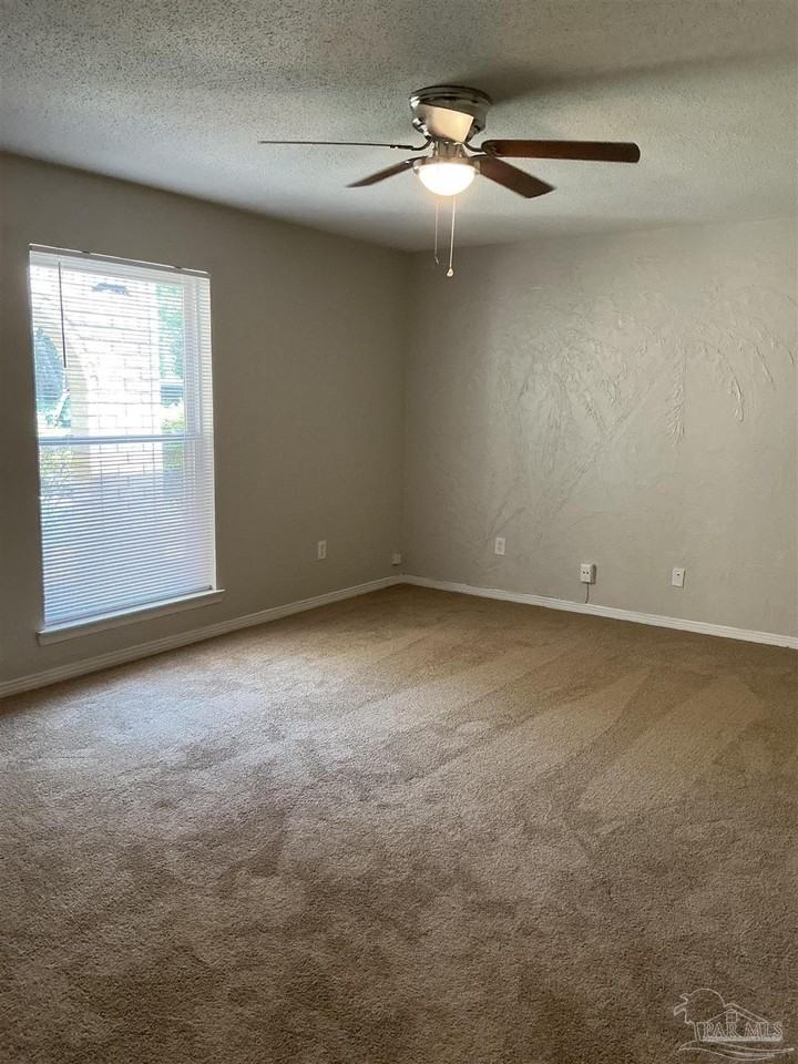 12911 Lillian Hwy - Photo 3 of 21