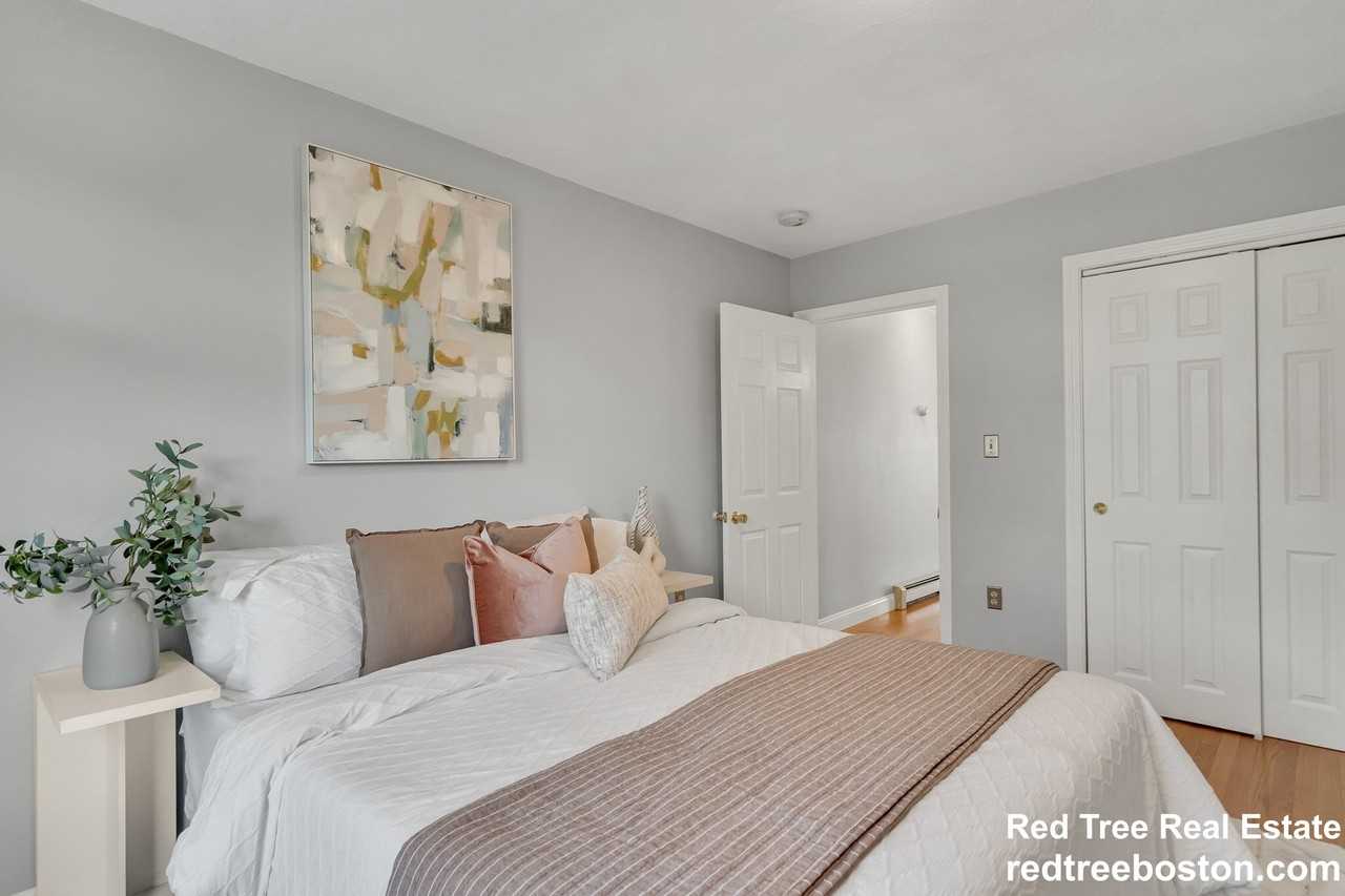 73 River St #3B - Photo 4 of 11