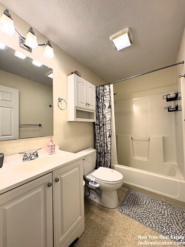 73 River St #3B - Photo 6 of 11