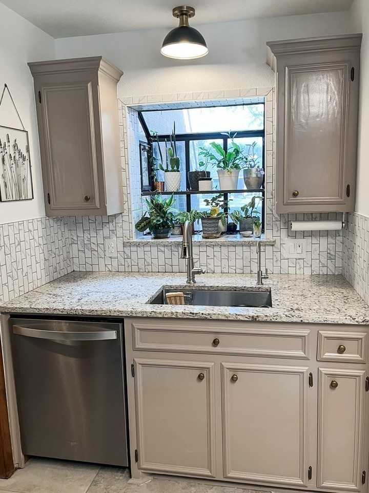 3609 Crestmont Dr - Photo 7 of 13