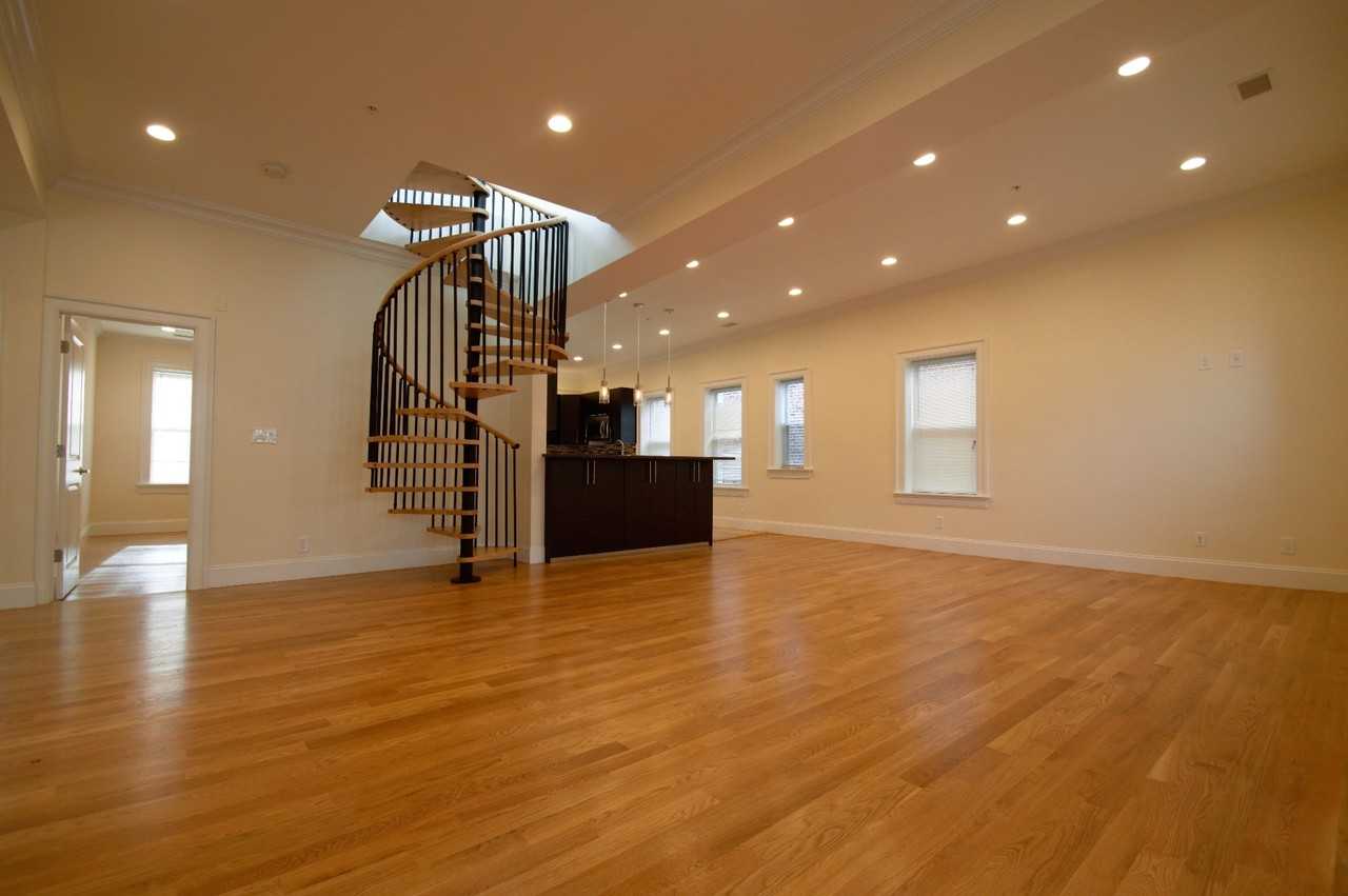 74 Browne St #4 - Photo 7 of 21