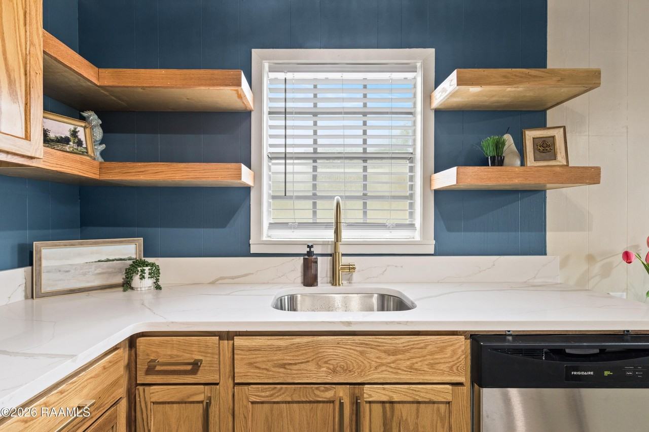 328 Theodora Blvd #1-2 - Photo 5 of 13