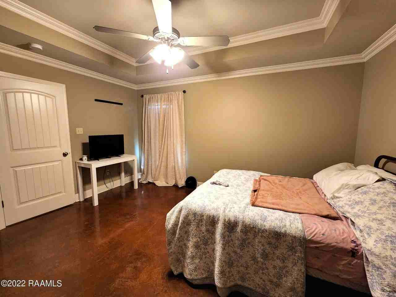 304 Stoneridge Dr - Photo 7 of 18